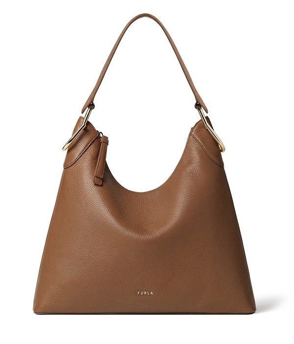 CLARISSA L Hobo