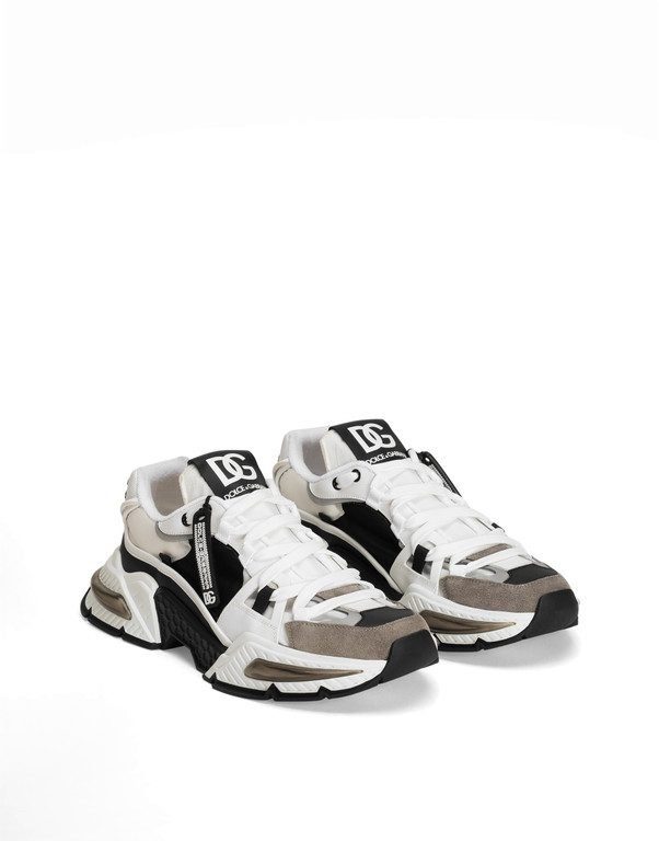 Mixed-material Airmaster sneakers