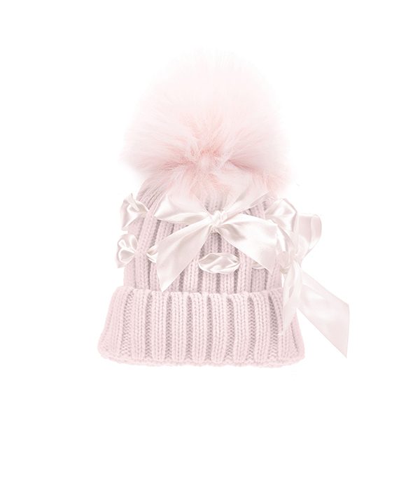 HAT WITH BOWS